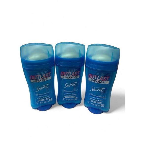 Secret Outlast Advanced Antiperspirant Deodorant, 2.6 oz. - 3 Pack Exp. 03/2026 - Picture 1 of 1